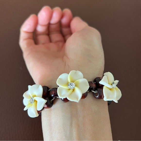 3/$25❤️Bracelet bundle (4 pcs) - Picture 8 of 11